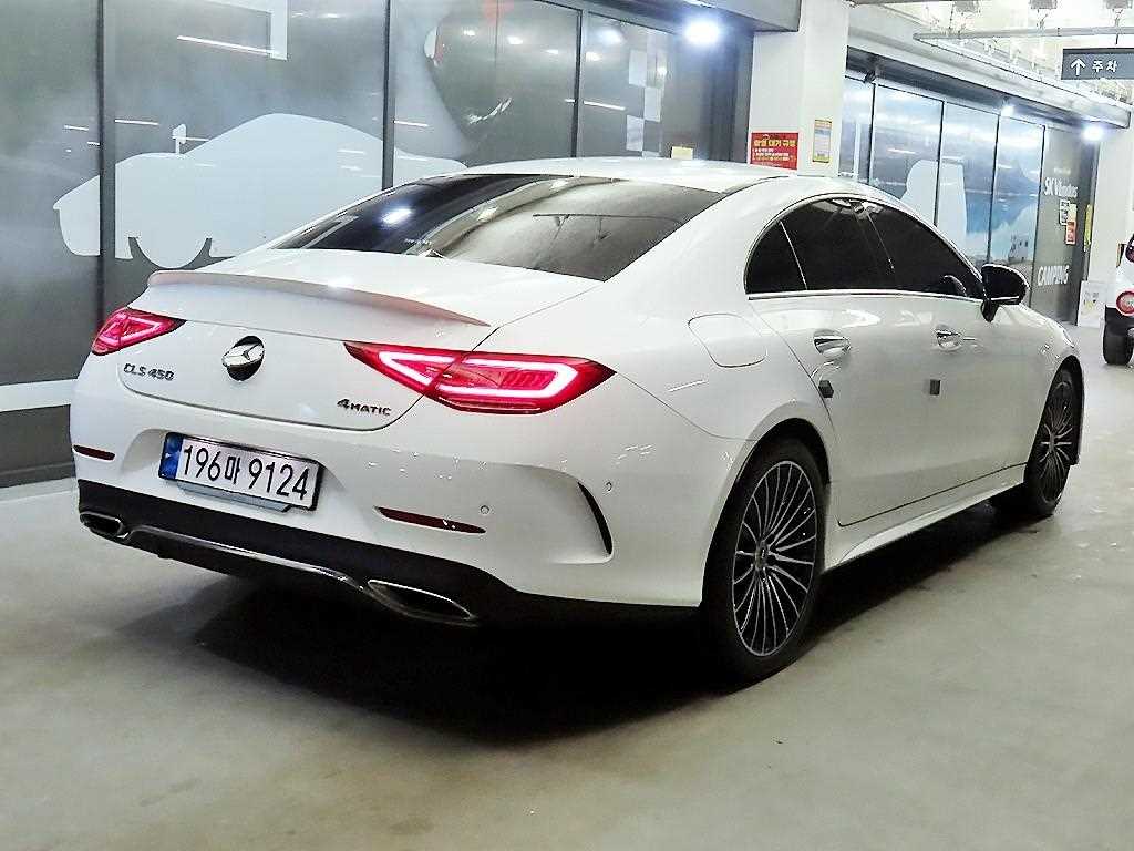 Mercedes Benz CLS Class - Vista 4