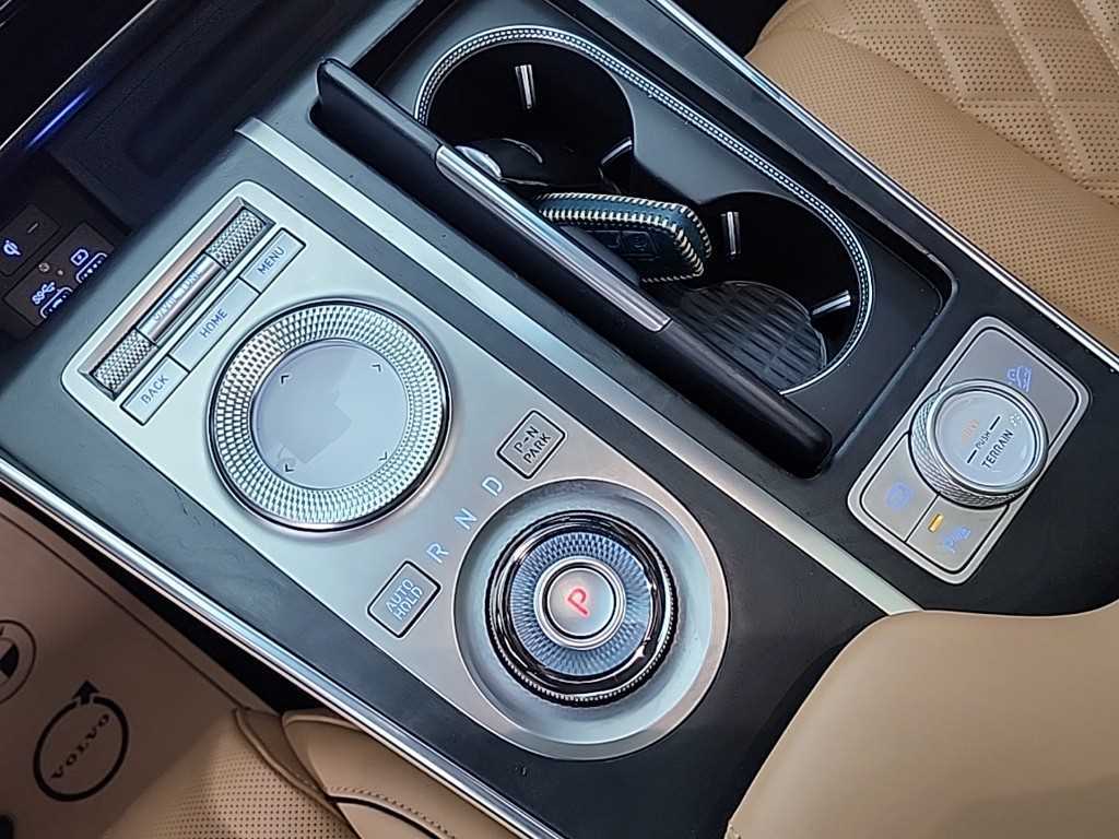 Genesis GV80 - Vista 8