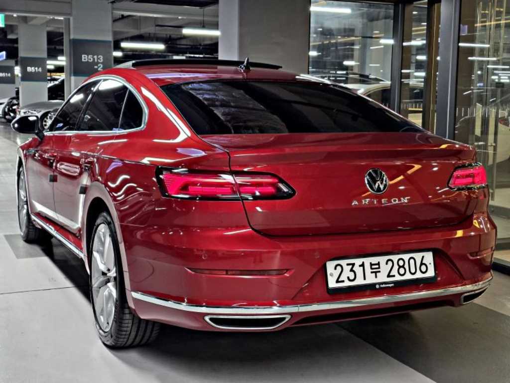 Volkswagen Arteon - Vista 4