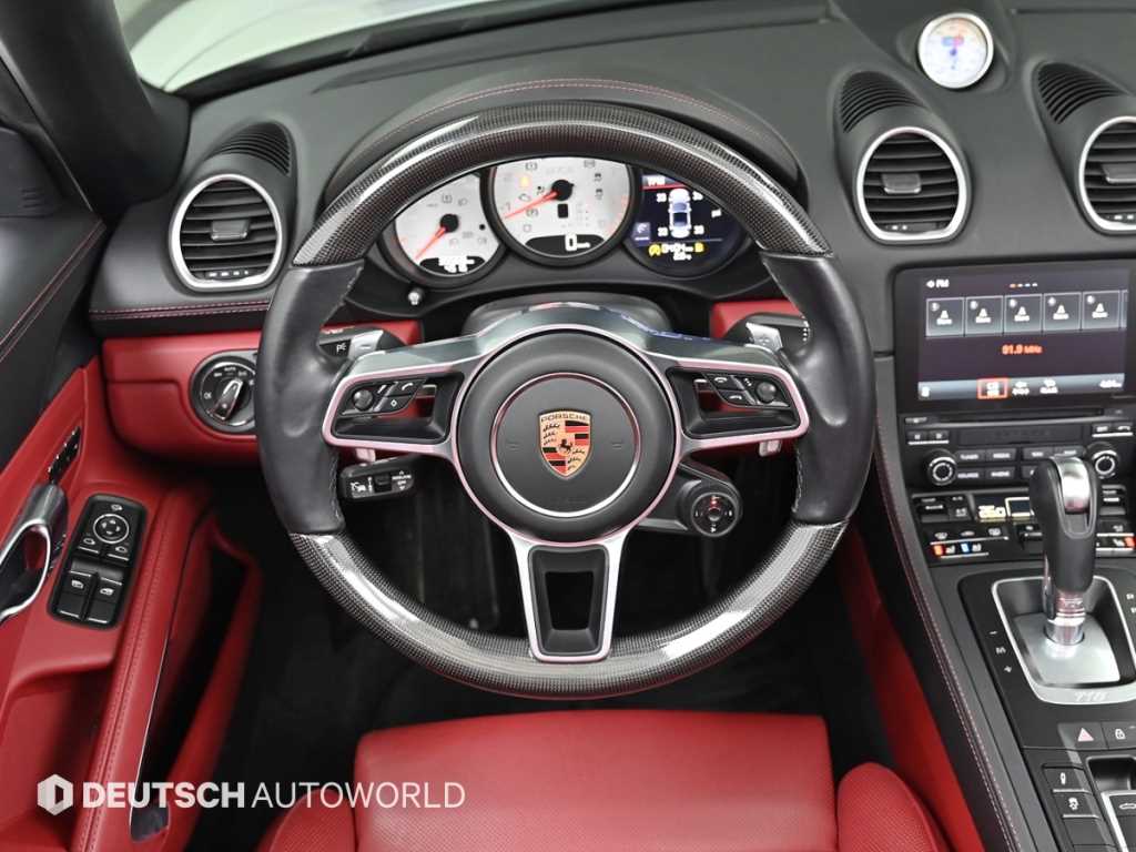 Porsche 718 2023 Blanco - Importación desde Corea - HF Imports Iquique - Foto 13