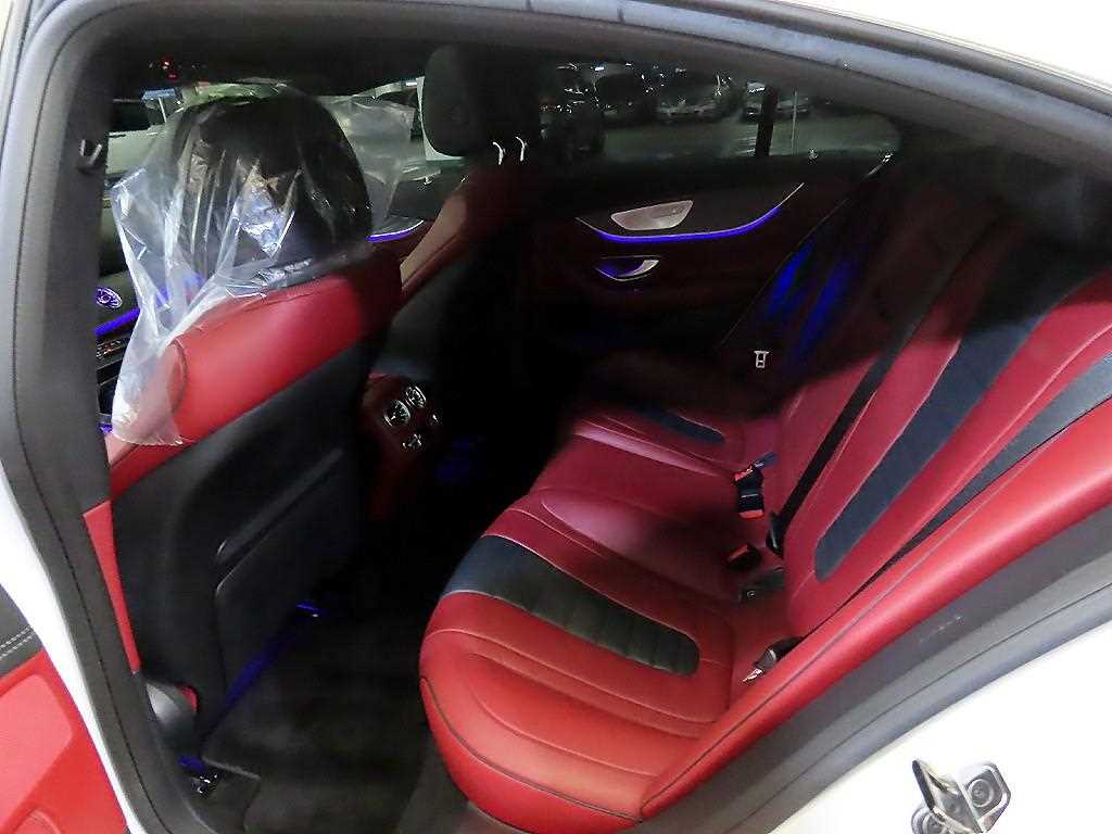 Mercedes Benz CLS Class - Vista 7