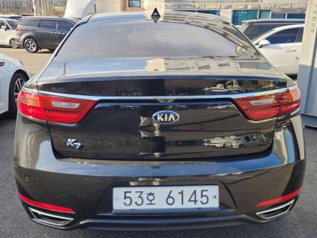 KIA K7 - Vista 4