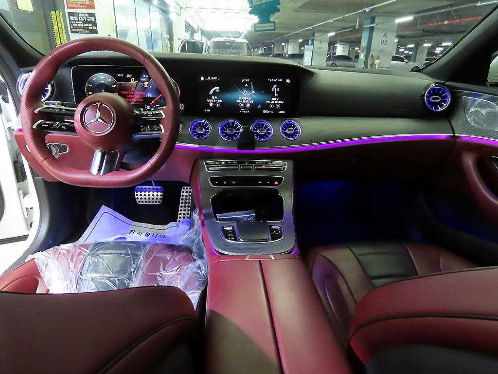 Mercedes Benz CLS Class - Vista 10