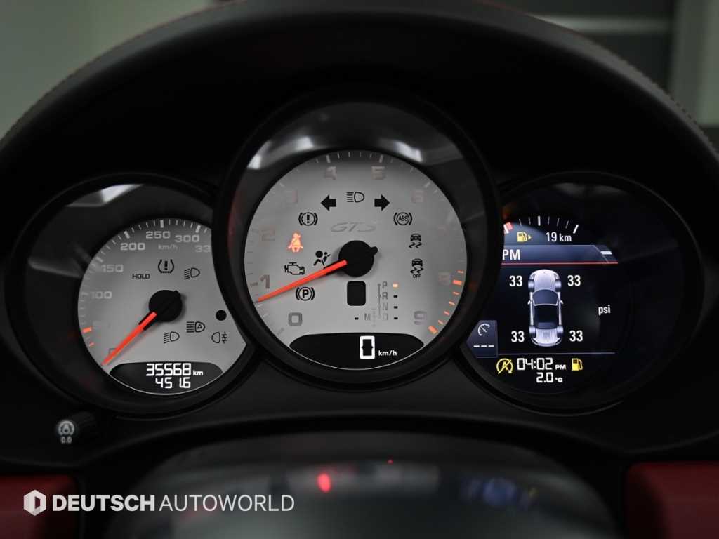 Porsche 718 - Vista 8