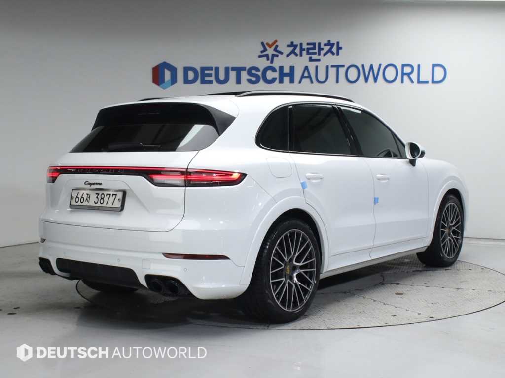 Porsche Cayenne - Vista 2