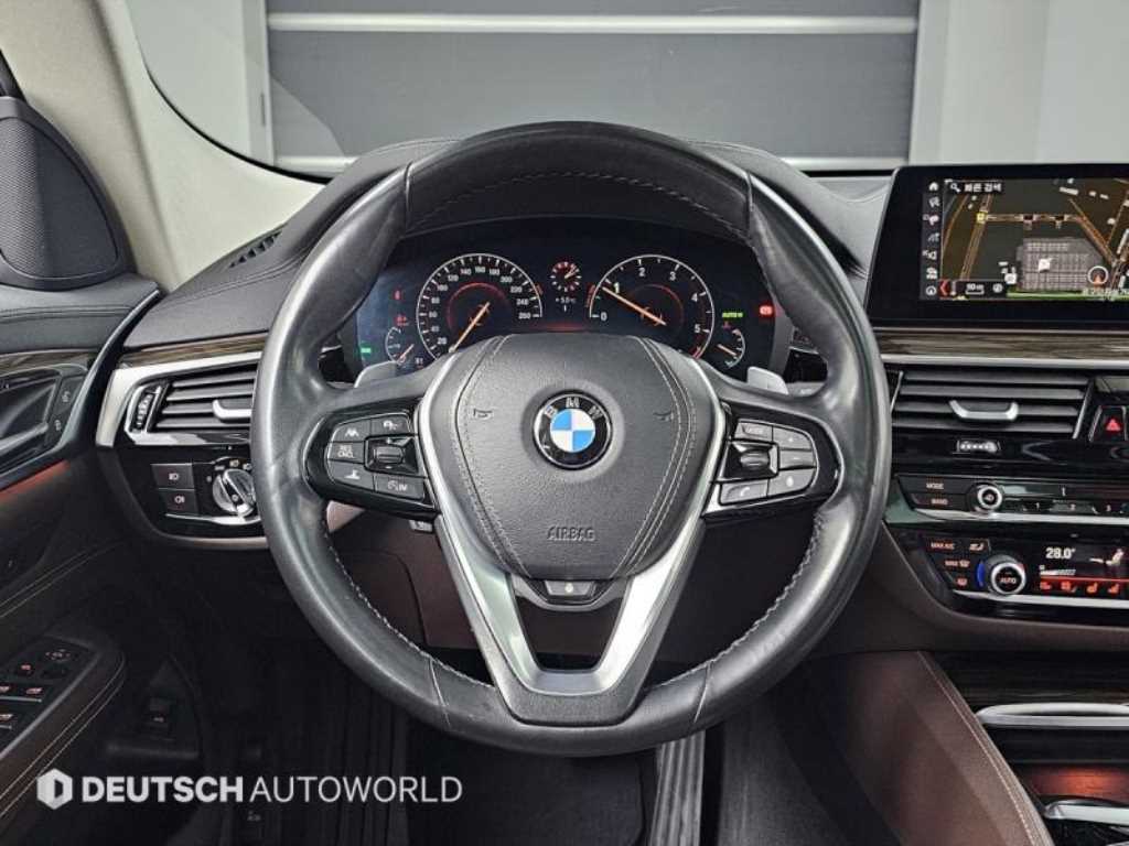BMW Gran Turismo 2019 Blanco - Importación desde Corea - HF Imports Iquique - Foto 13