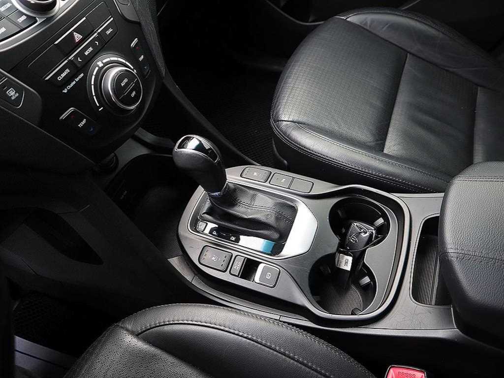 HYUNDAI Santa Fe - Vista 12