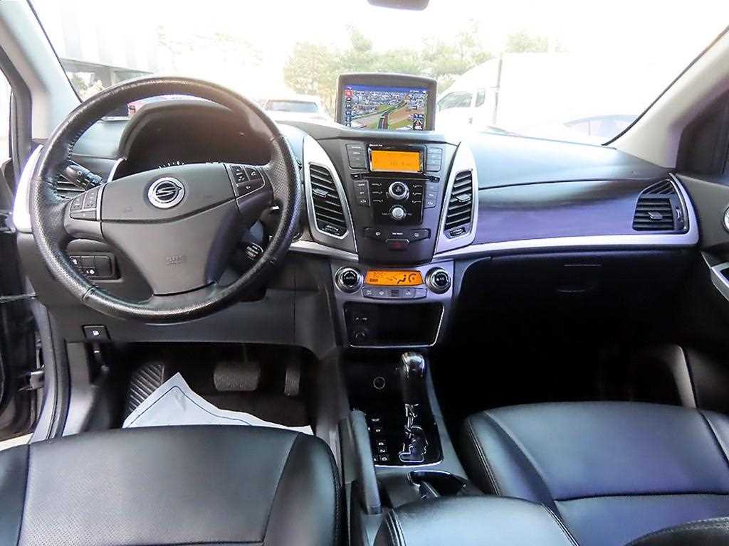 Ssangyong Korando - Vista 8