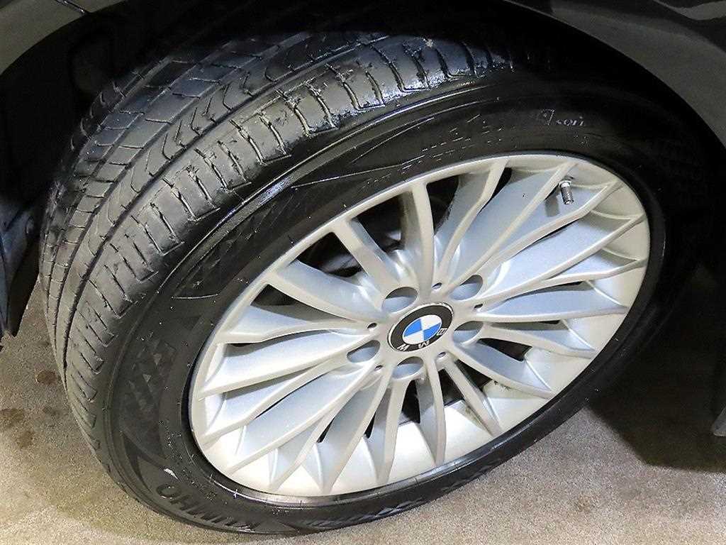 BMW 3 series 2018 Negro - Importación desde Corea - HF Imports Iquique - Foto 20