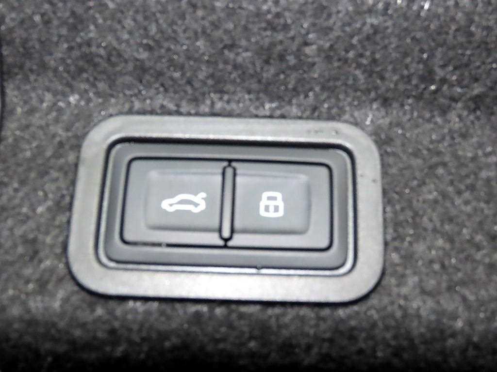 Audi A6 2023 Blanco - Importación desde Corea - HF Imports Iquique - Foto 17