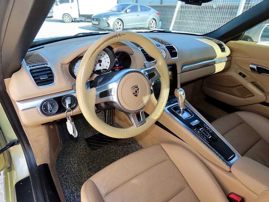 Porsche Baxter - Vista 10