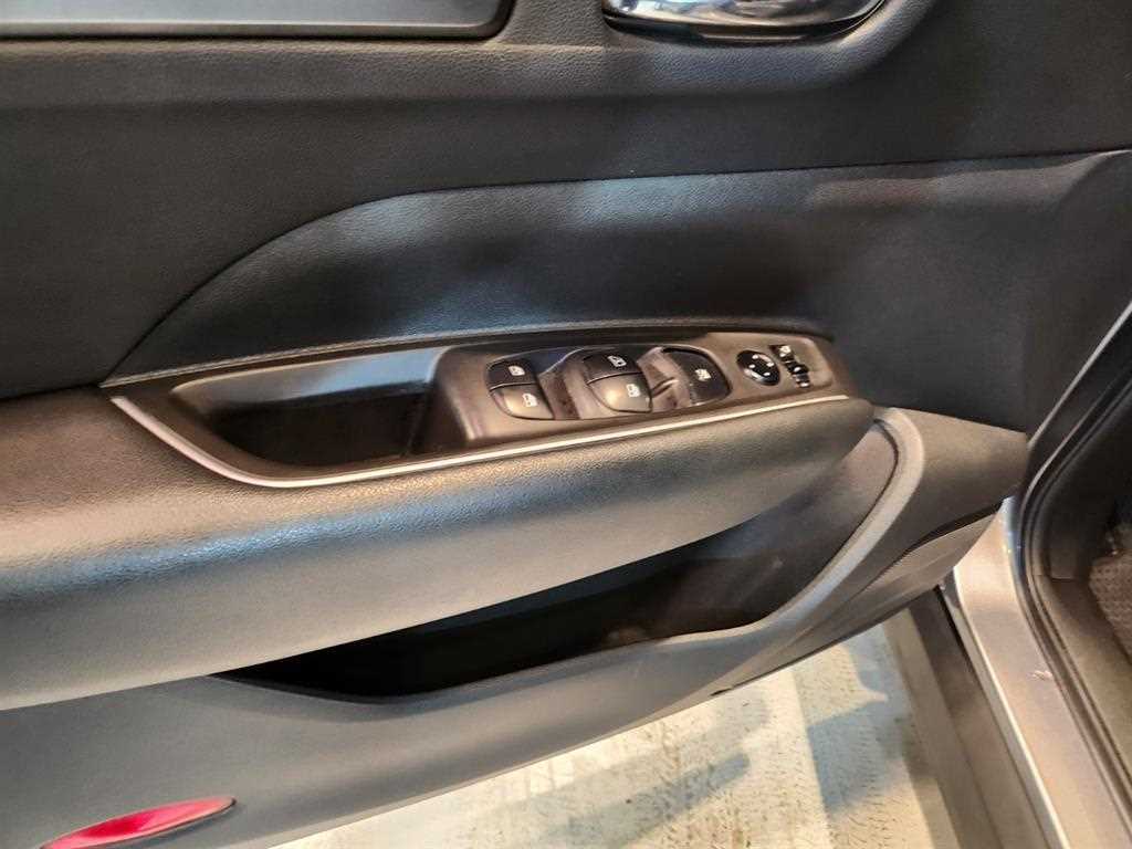 SAMSUNG QM6 2020 Gris - Importación desde Corea - HF Imports Iquique - Foto 13