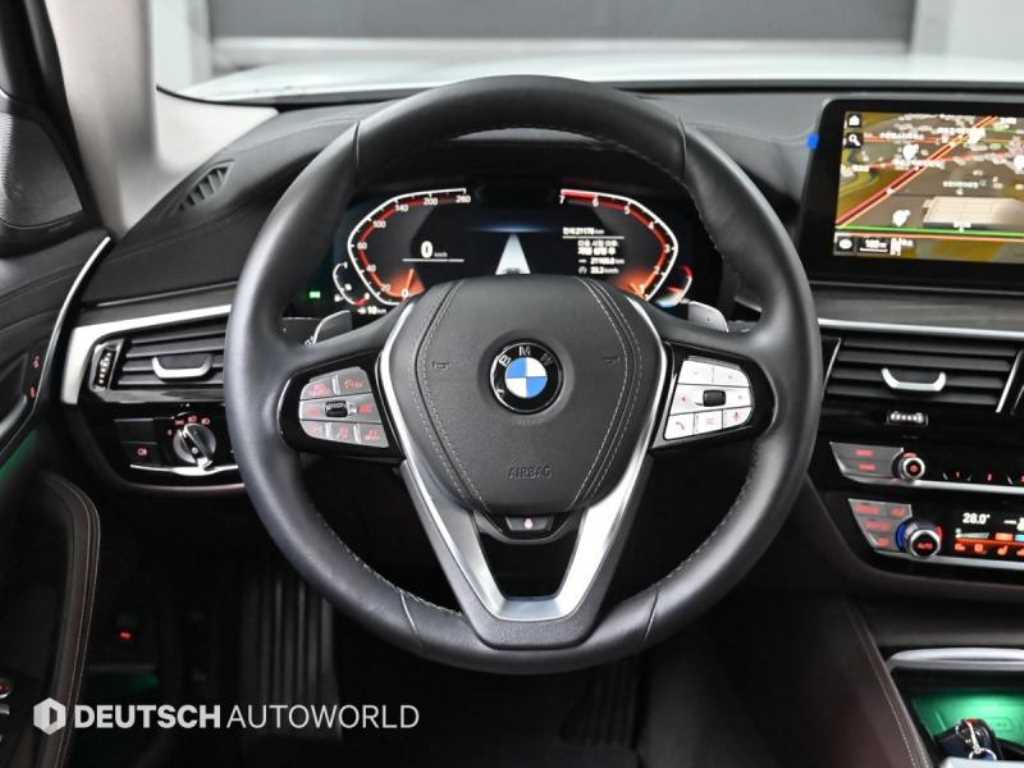 BMW 5 Series 2023 - Importación desde Corea - HF Imports Iquique - Foto 13