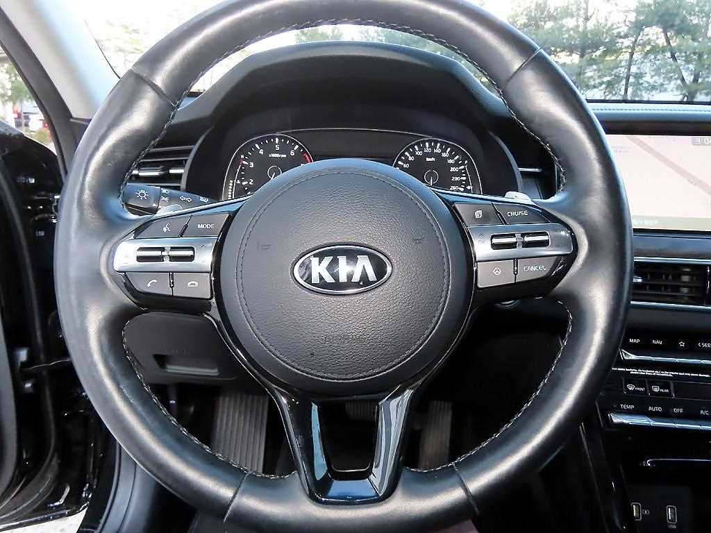 KIA K7 - Vista 8