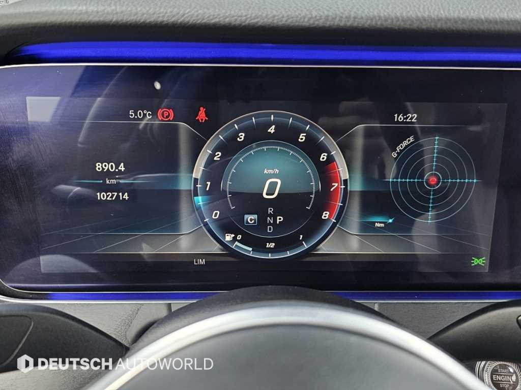 Mercedes Benz E class - Vista 10