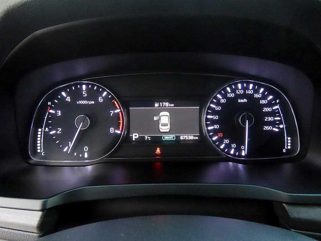 KIA K7 - Vista 9