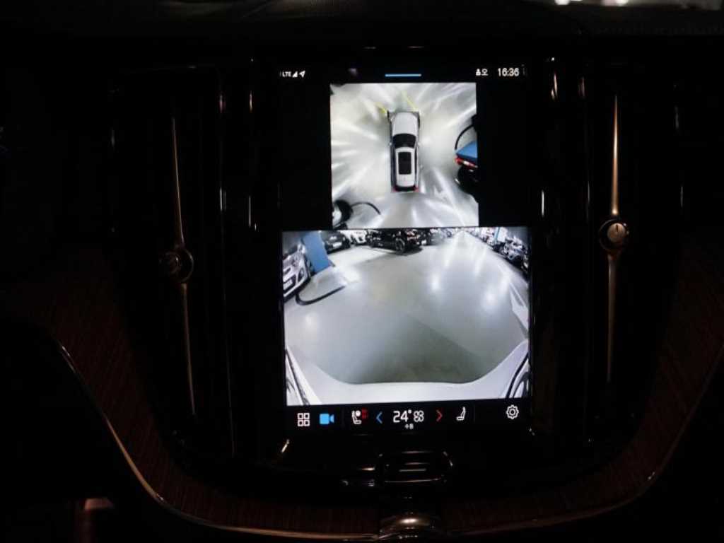 Volvo XC60 - Vista 8