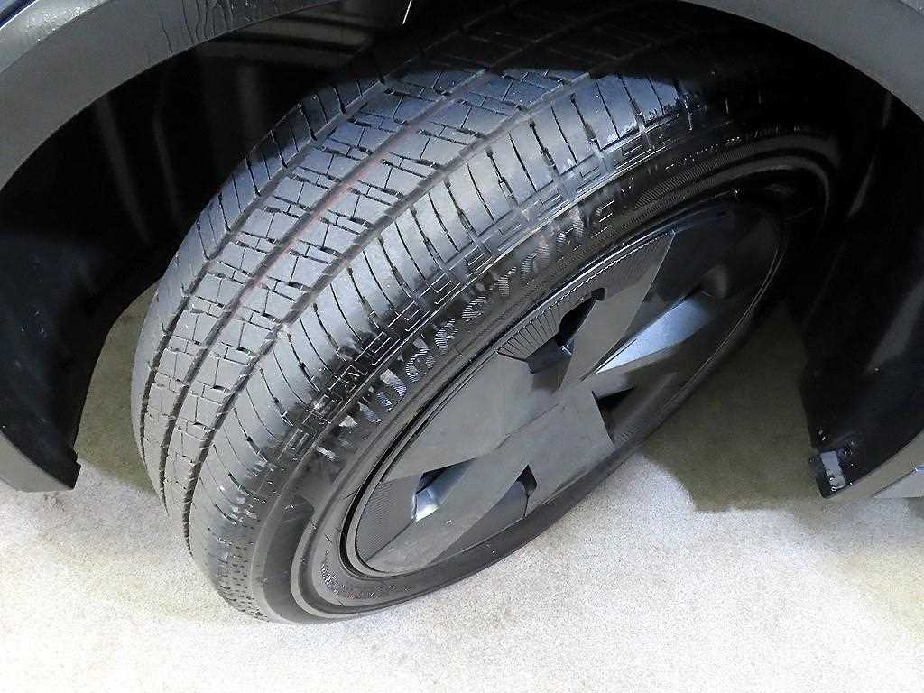 Toyota Prius 2024 Gris - Importación desde Corea - HF Imports Iquique - Foto 19