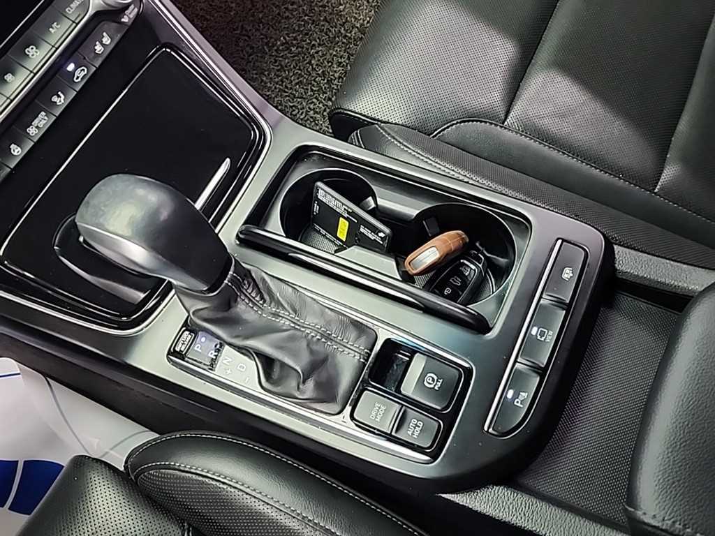 HYUNDAI Grandeur - Vista 8