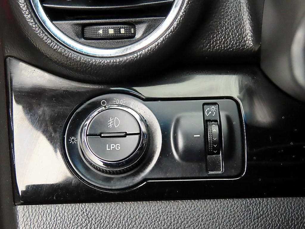 Chevrolet Orlando - Vista 12