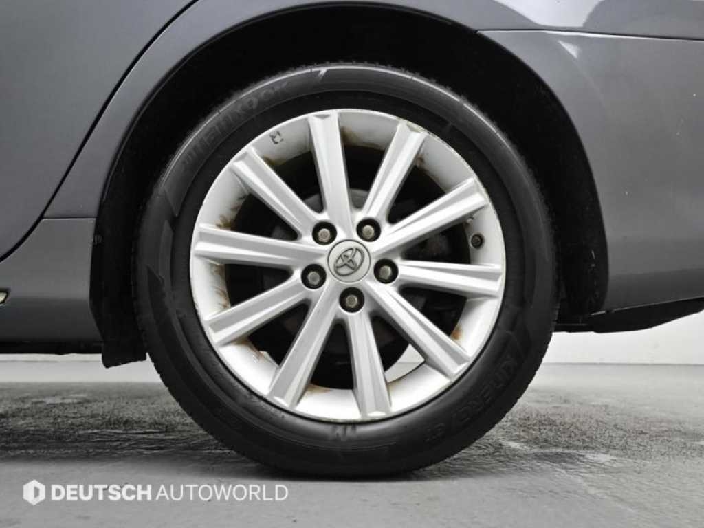 Toyota Camry - Vista 5