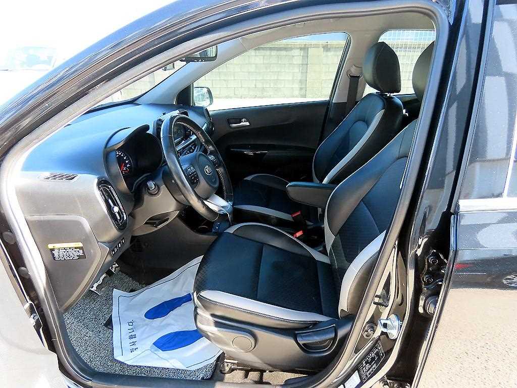 KIA Morning - Vista 5