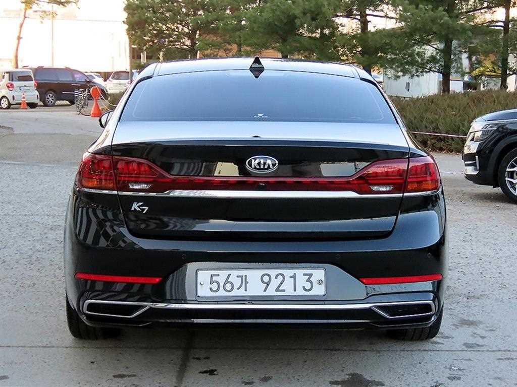 KIA K7 - Vista 4