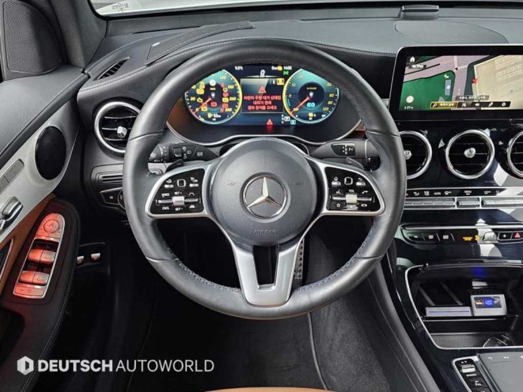 Mercedes Benz GLC Class 2022 Blanco - Importación desde Corea - HF Imports Iquique - Foto 13