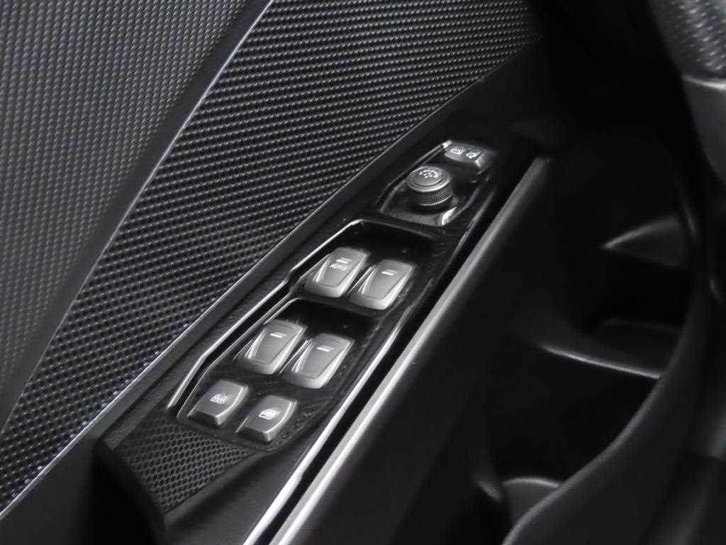 Ssangyong Tivoli - Vista 9