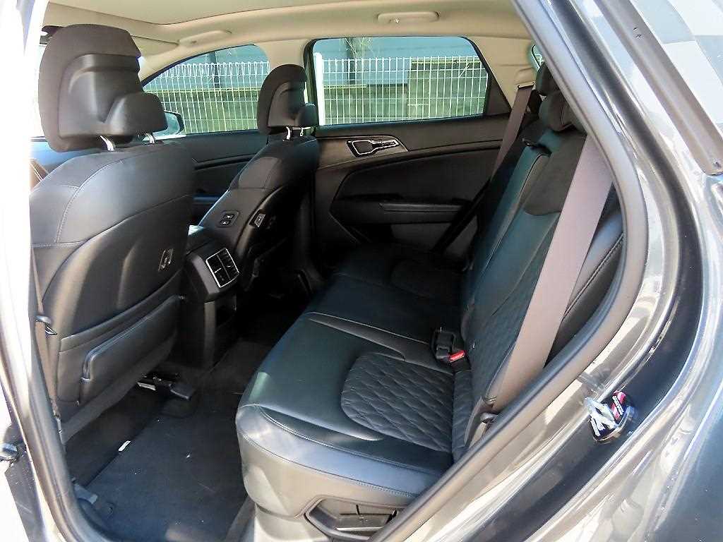 KIA Sportage - Vista 6