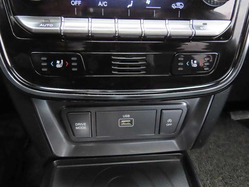 Ssangyong Tivoli 2021 Blanco - Importación desde Corea - HF Imports Iquique - Foto 15