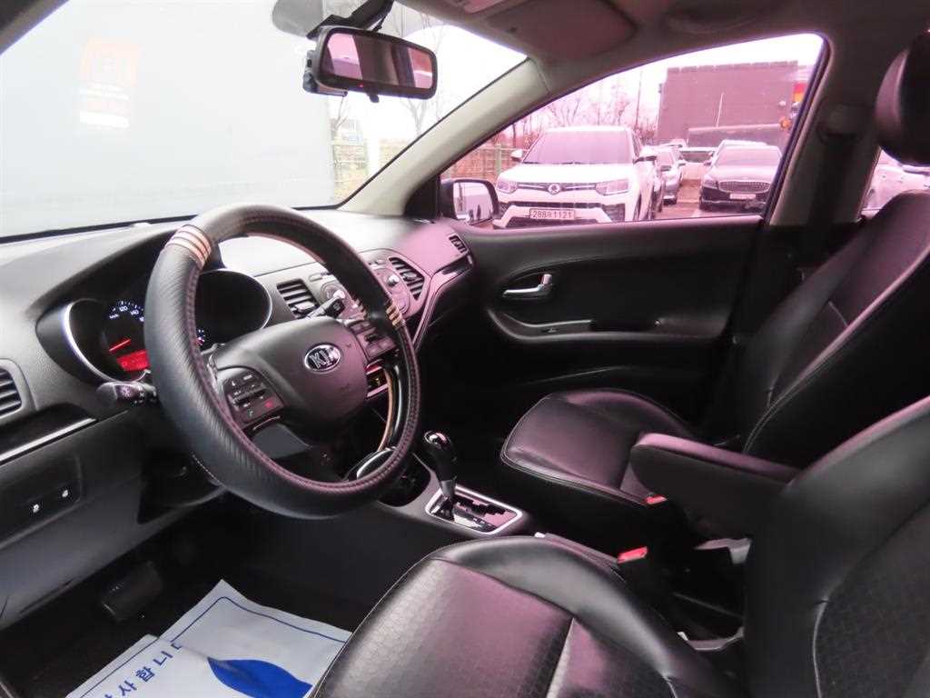 KIA Morning - Vista 6