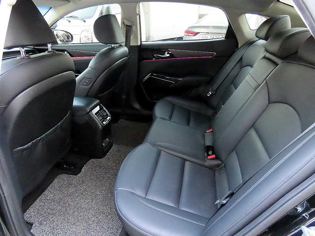 KIA K7 - Vista 6