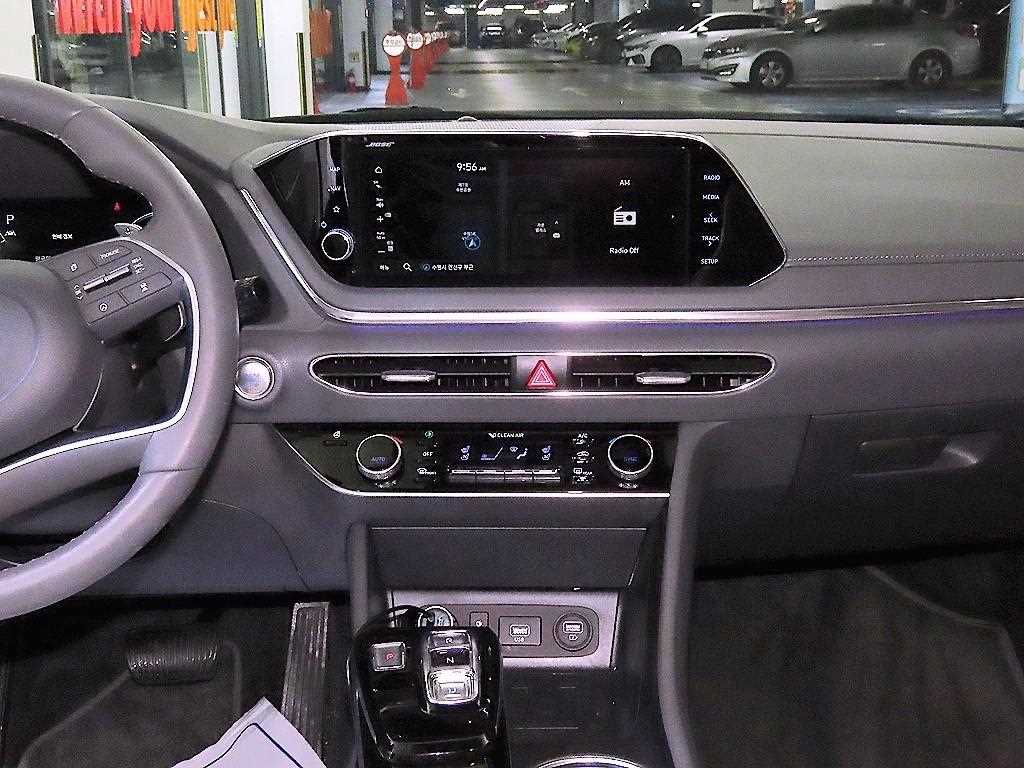 HYUNDAI Sonata - Vista 11