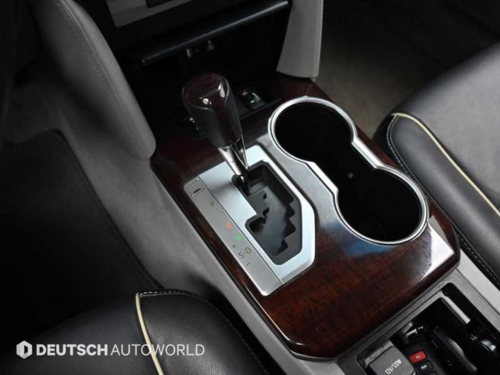 Toyota Camry - Vista 9