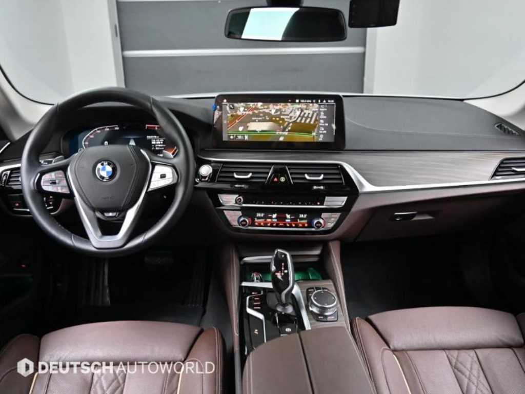 BMW 5 Series - Vista 7