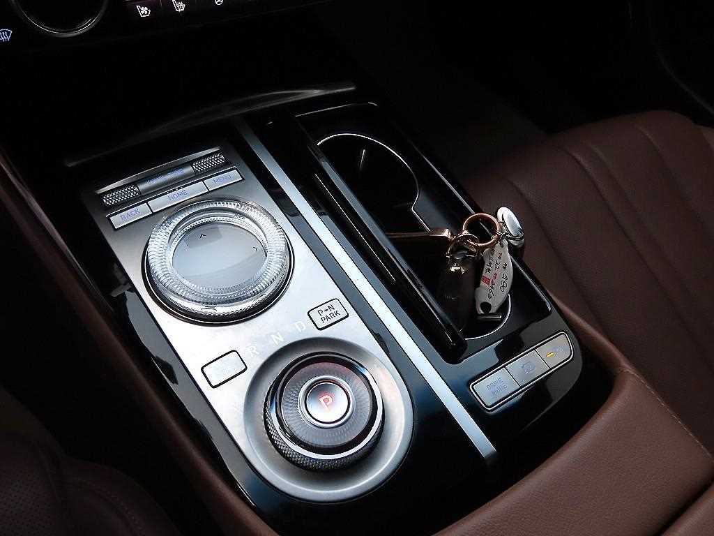 Genesis G80 - Vista 11