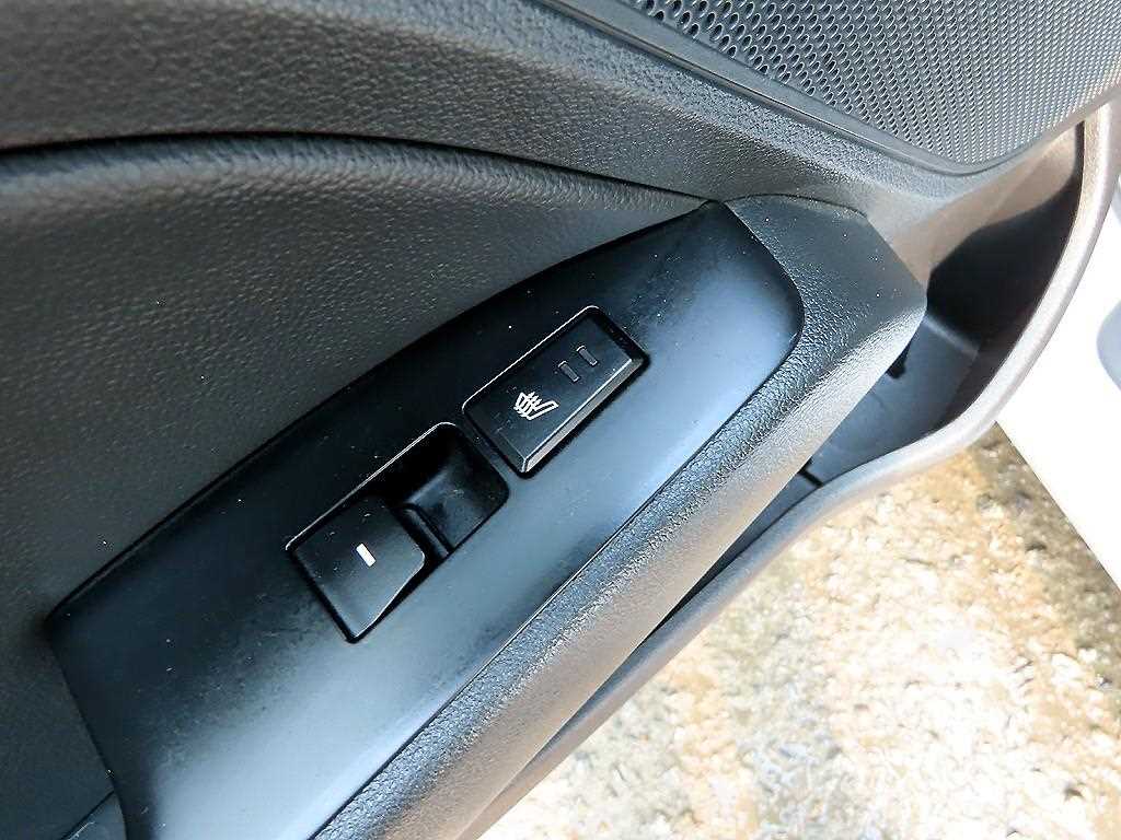 HYUNDAI Avante 2016 Blanco - Importación desde Corea - HF Imports Iquique - Foto 17