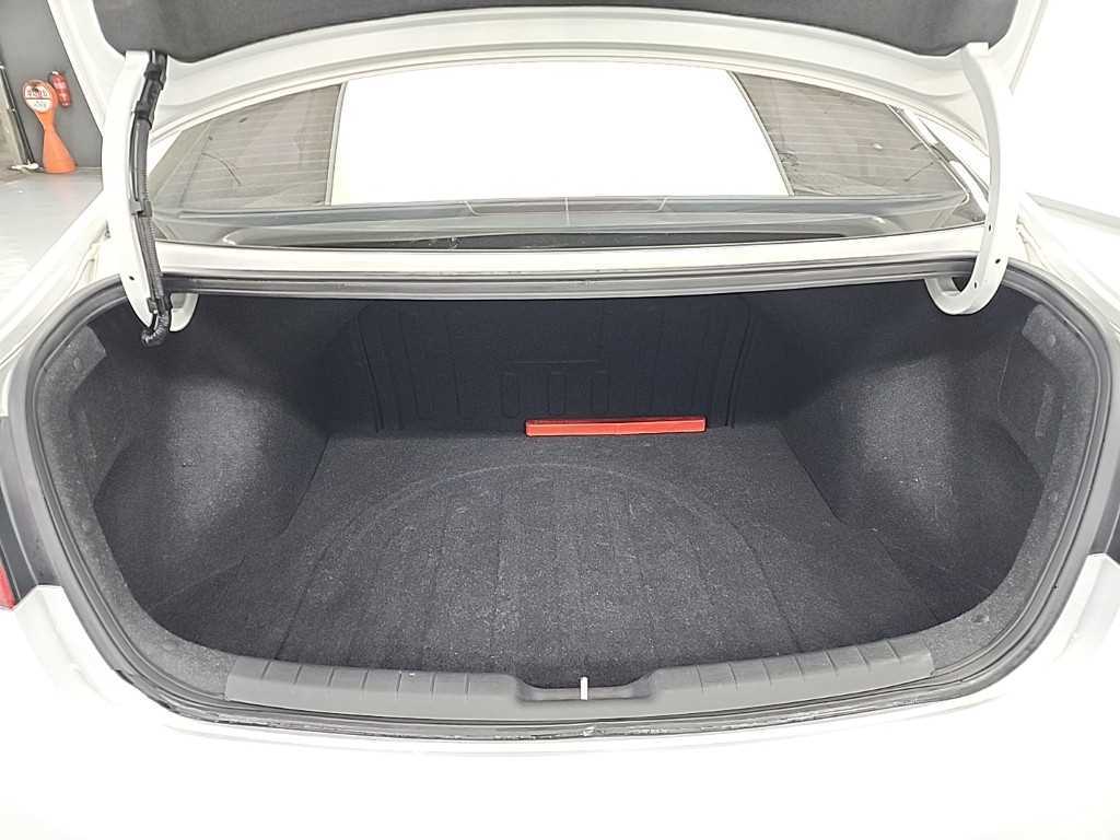 HYUNDAI Avante 2019 - Importación desde Corea - HF Imports Iquique - Foto 18