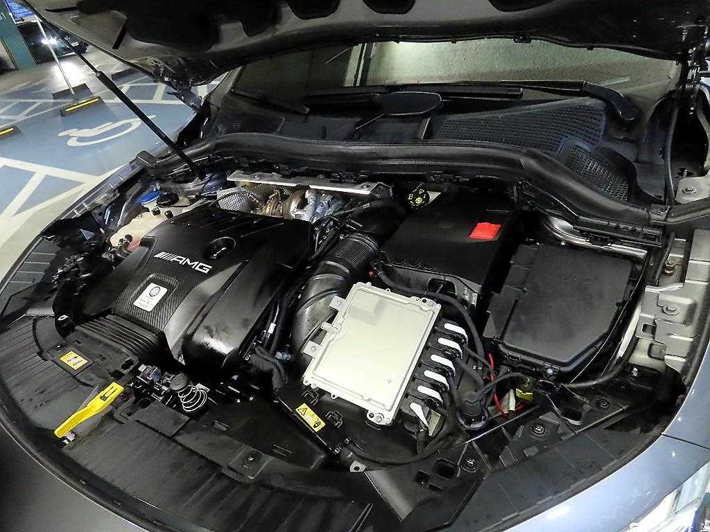 Mercedes Benz GLA Class 2022 Gris - Importación desde Corea - HF Imports Iquique - Foto 19