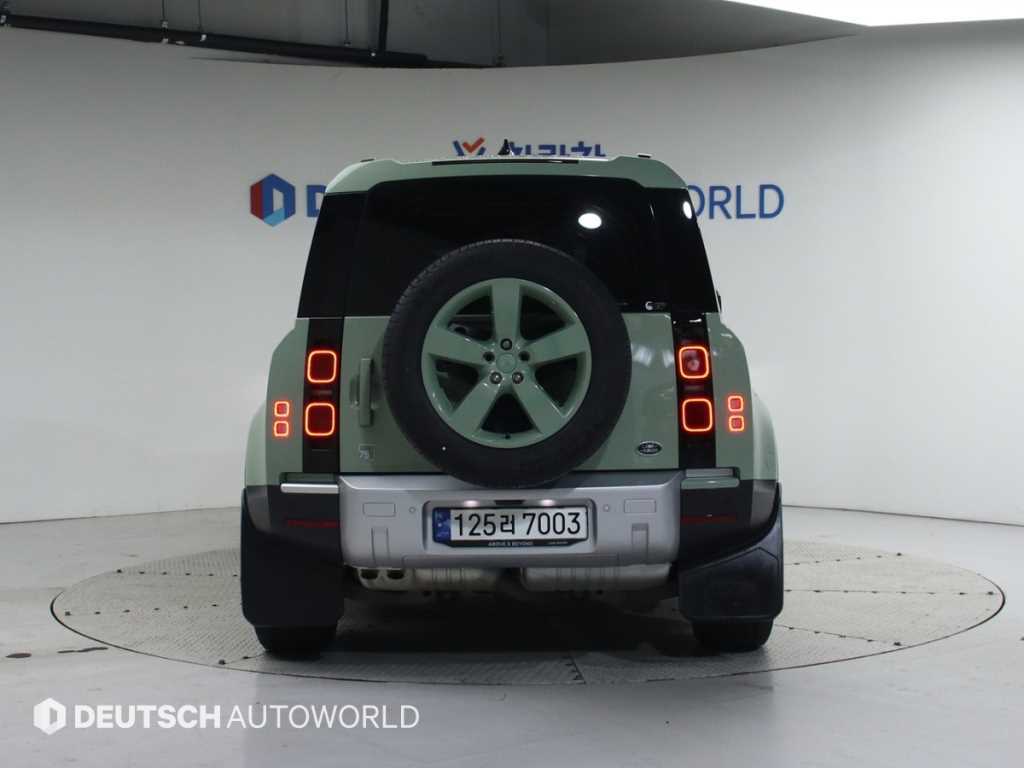 Land Rover Defender - Vista 4