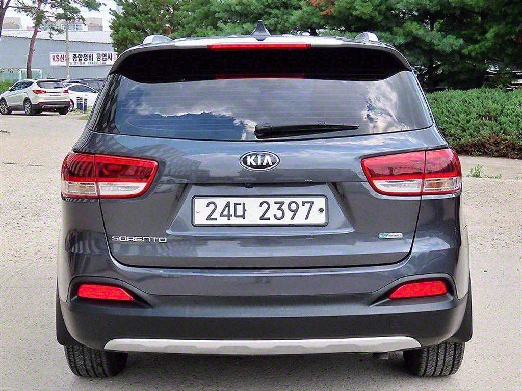 KIA Sorento - Vista 4