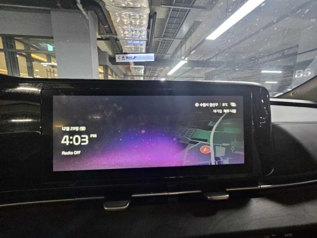 KIA Carnival - Vista 10