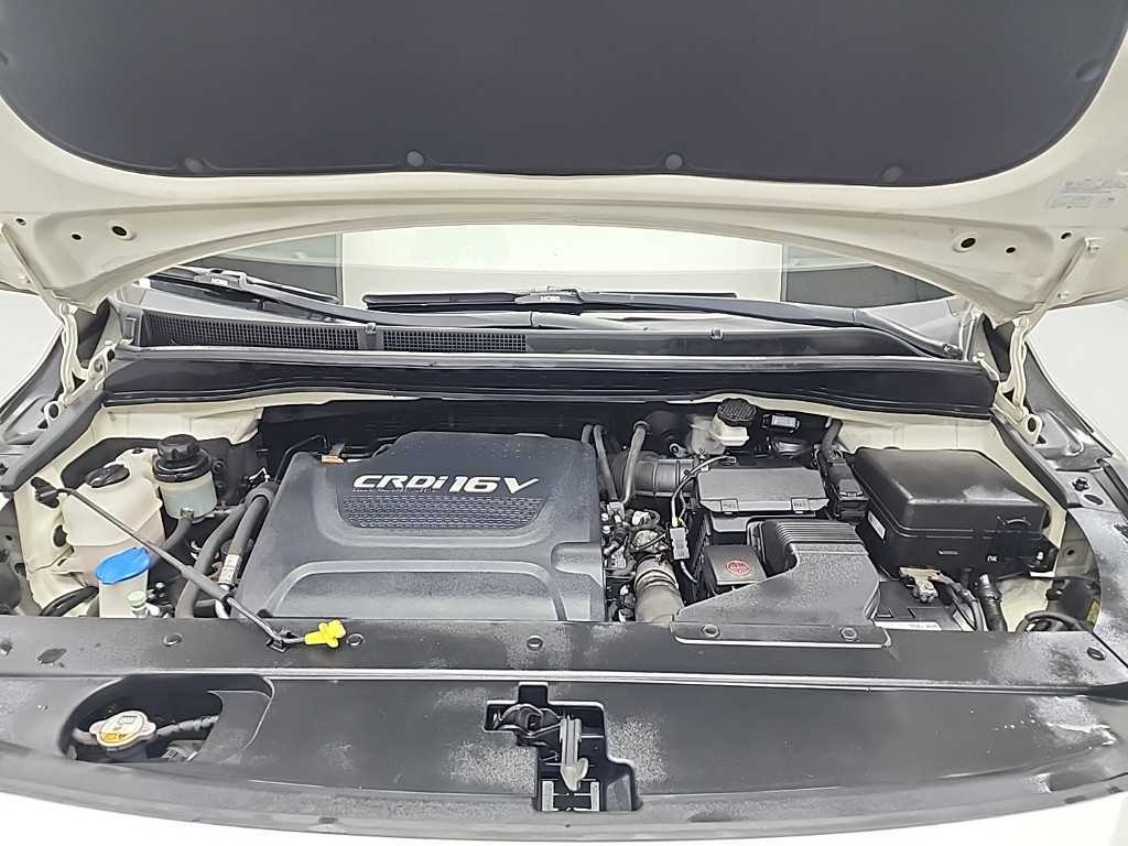 KIA Carnival - Vista 5