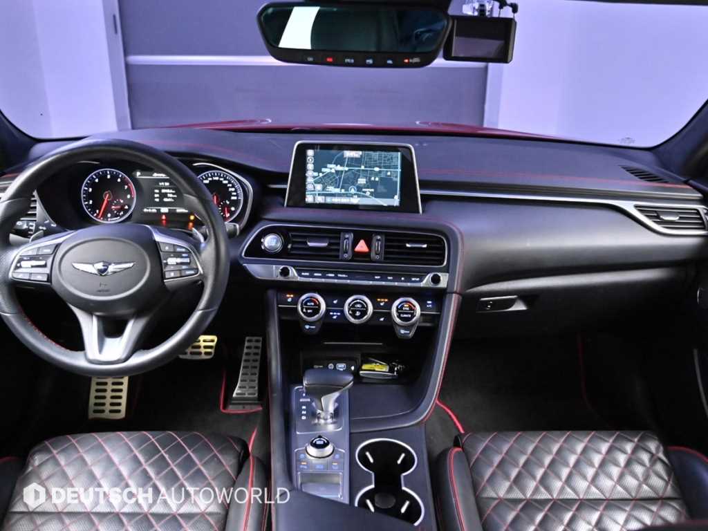 Genesis G70 - Vista 7