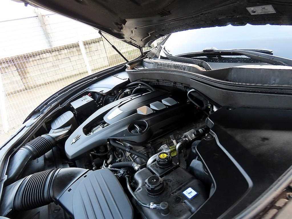 Maserati Levante 2018 Negro - Importación desde Corea - HF Imports Iquique - Foto 19