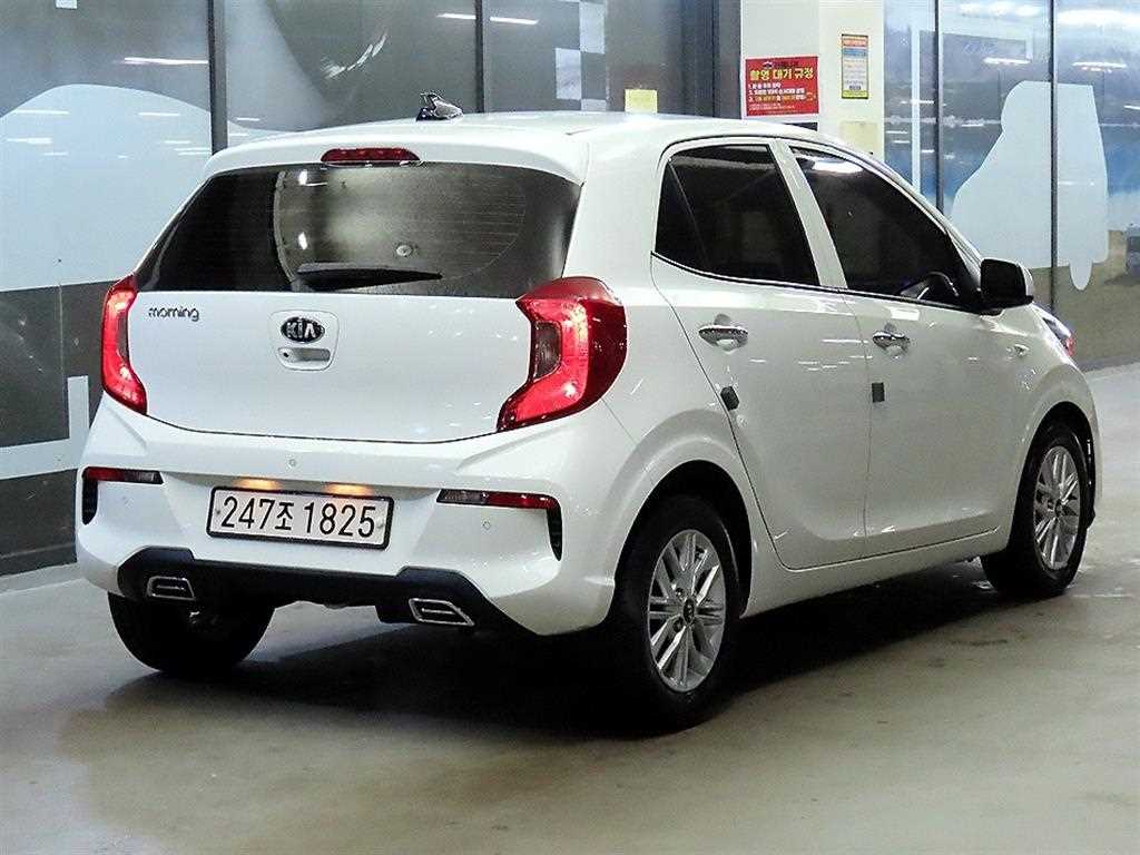 KIA Morning - Vista 4