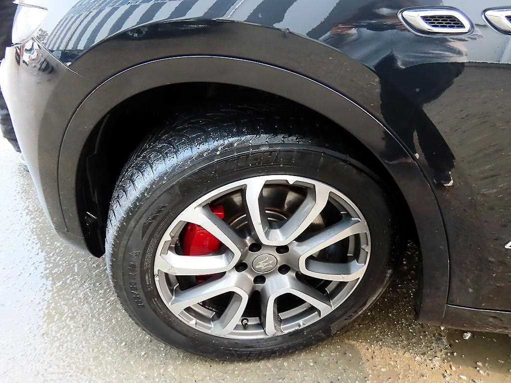 Maserati Levante 2018 Negro - Importación desde Corea - HF Imports Iquique - Foto 20