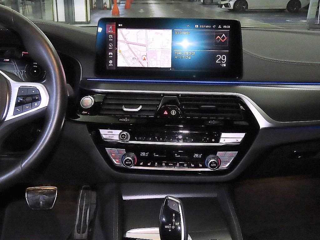 BMW 5 Series - Vista 11