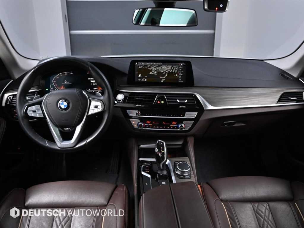 BMW 5 Series - Vista 7